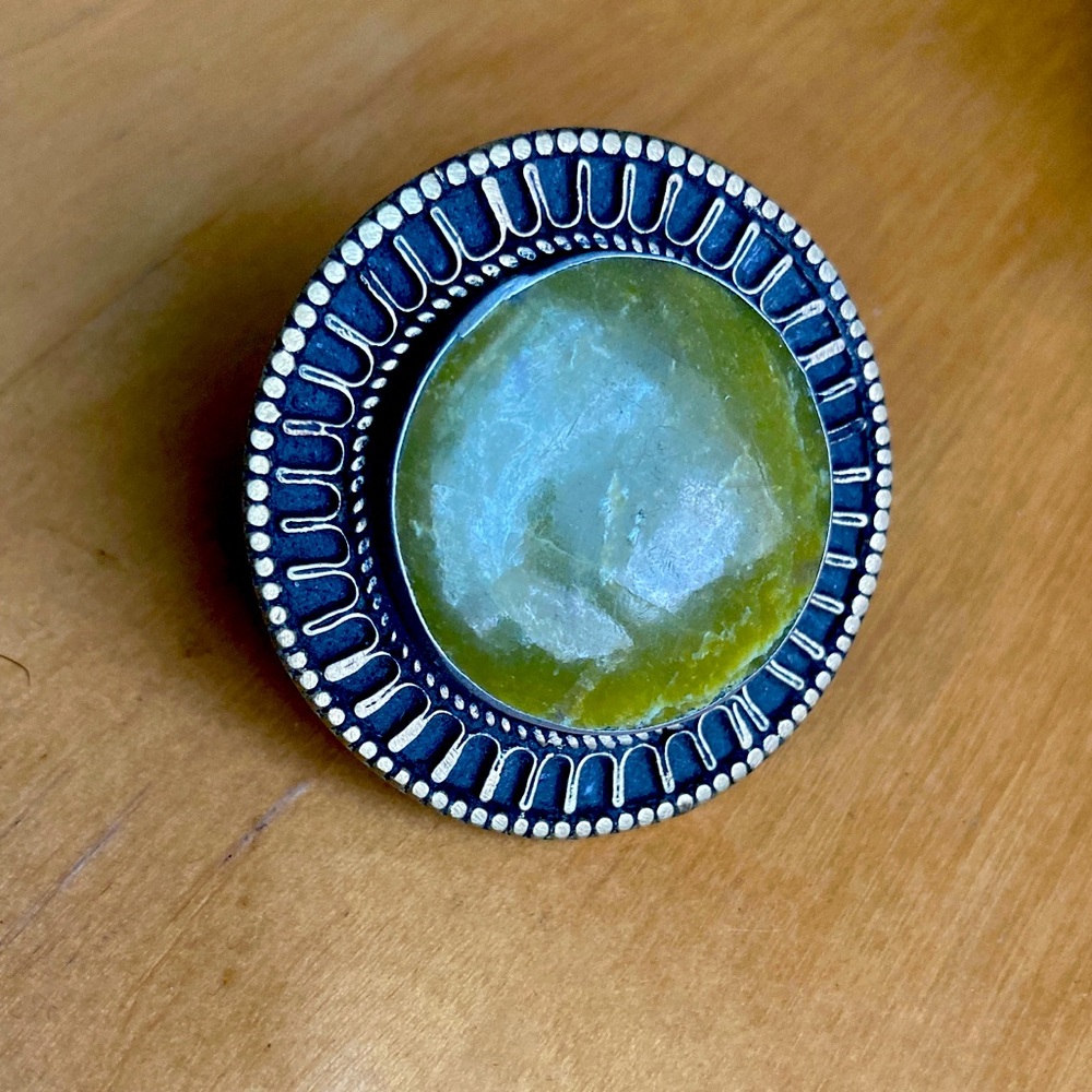 Silver jade ring size 8.25